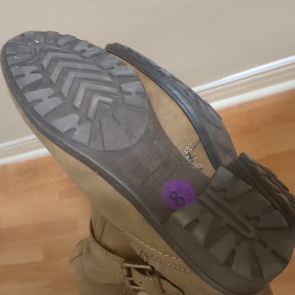 Tall, Slouchy Autumn Boots - Picture 7 of 8